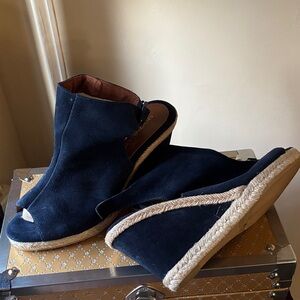 Andre Assous Navy Suede Peep-Toe Espadrille Wedge Sandals